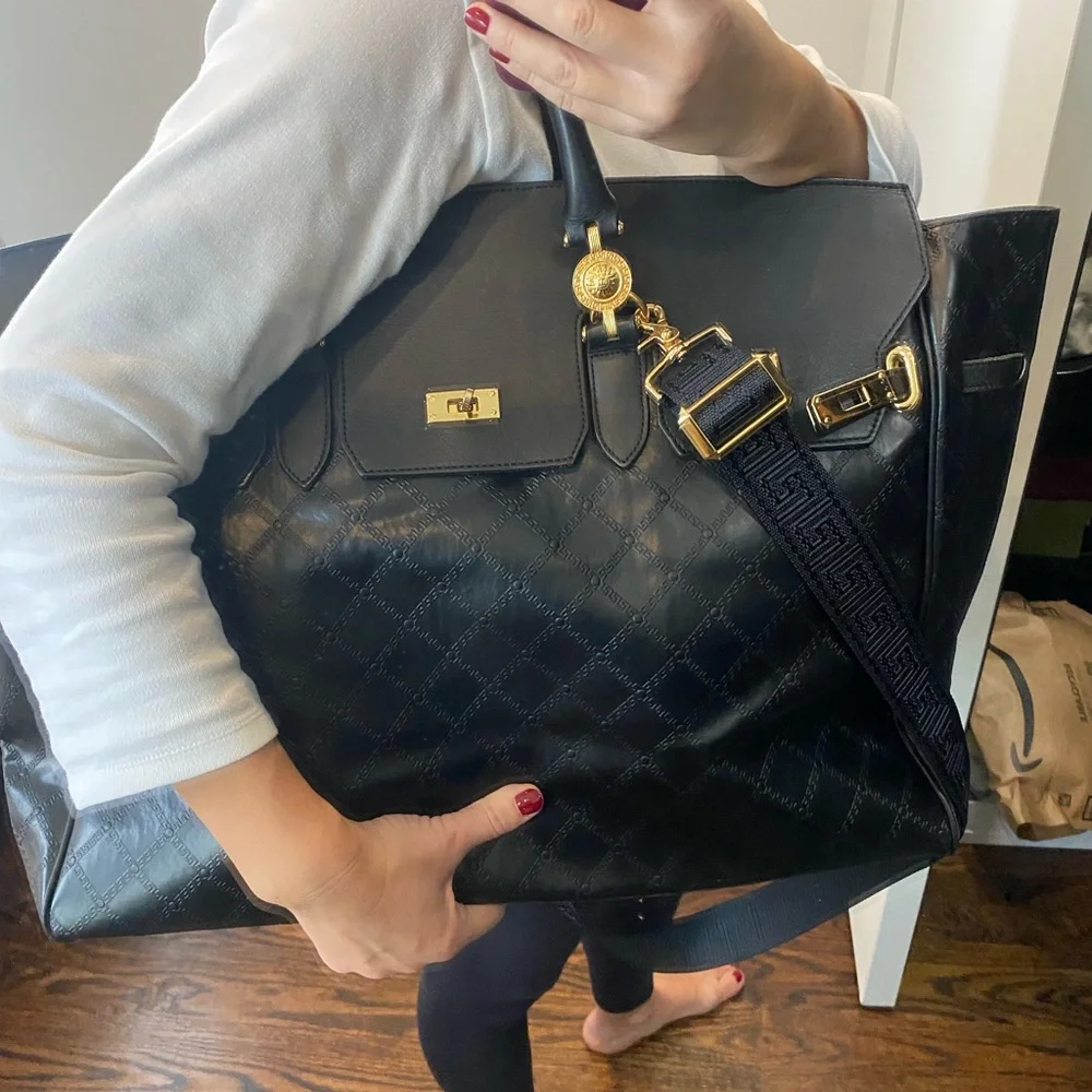 Gianni Versace Medusa quilted black leather Birkin-style Bag Travel Satchel - Picture 13 of 16